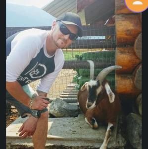 Meet your Posher, Axle